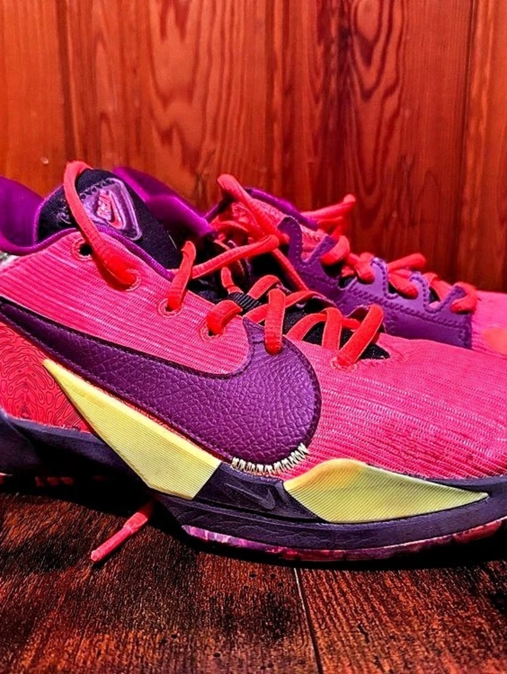 Nike Zoom Freak 4 Bahamas Basketball Shoes Pink & Purple US 7Y